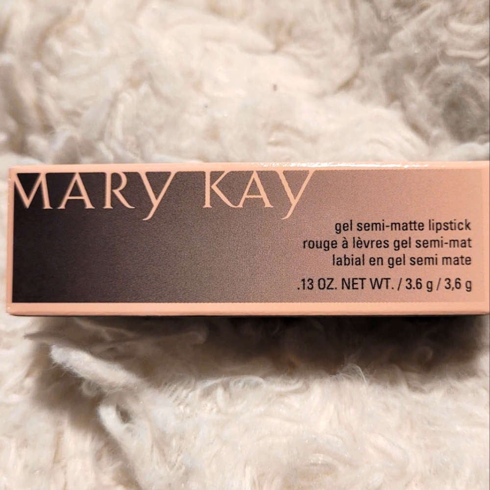 Mary Kay Gel Semi-Matte Lipstick (Trademark Pink)